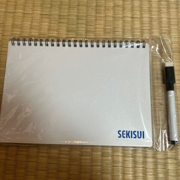 ホワイトボード型A4ノート