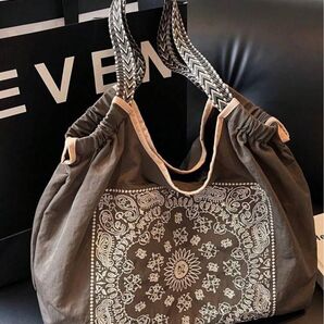 ハンドバッグ トートバッグ ボールアンドチェーン 刺繍 エコバッグ バンダナ柄 ナイロン 軽量
