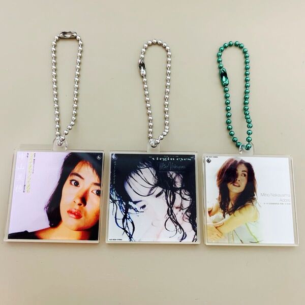 中山美穂 シングル ジャケット アクリル キーホルダー 3個セット ツイてるねノッてるね virgin eyes Adore
