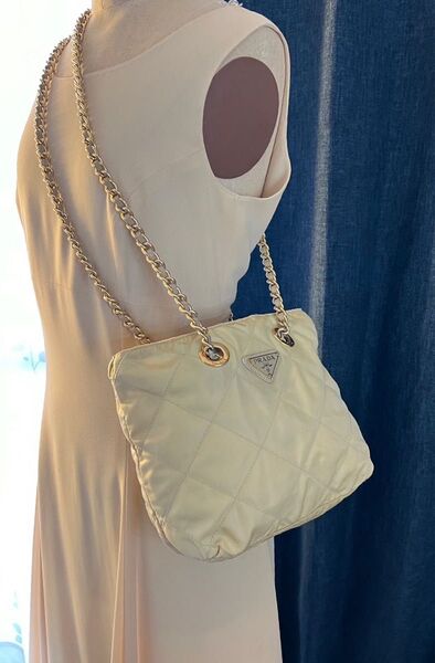 正規品 PRADA プラダ テスートナイロン チェーン トートバッグ ショルダー 肩掛け ベージュ