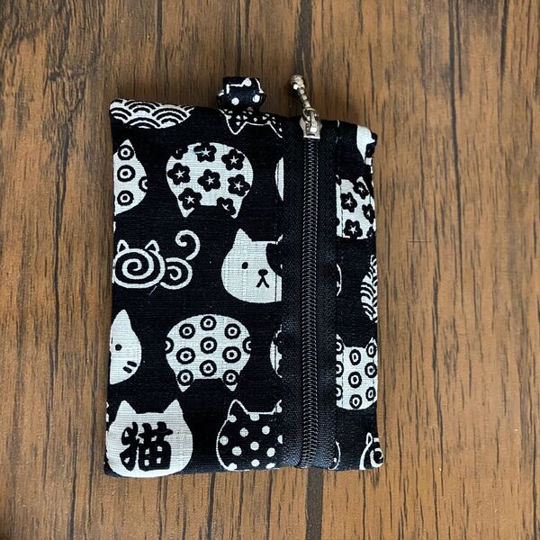 パスケース ファスナー開閉 ミニ財布 Dカン付 リールキー可 ハンドメイド 通勤 通学 タッチ改札 ミニポーチ ネコ 和柄