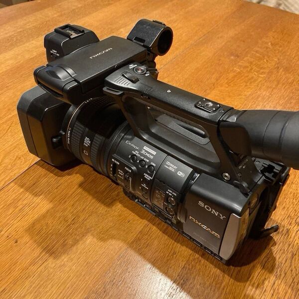 sony hxr-nx3