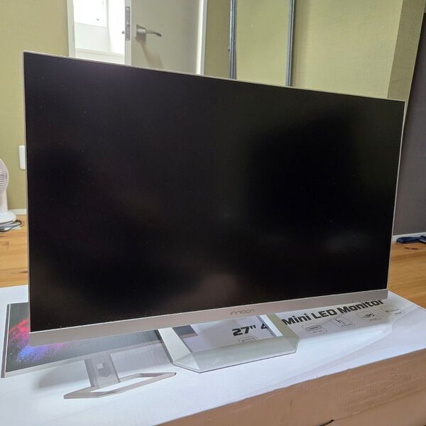 ミニLED 4Kモニター INNOCN M2U 4K 27インチ HDR1000 MiniLED