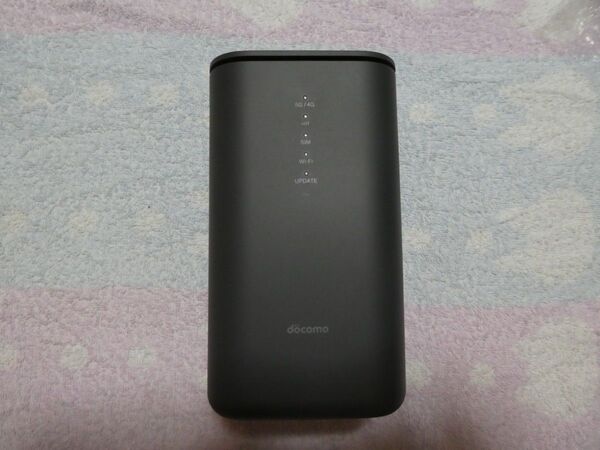 ドコモ home 5G HR02