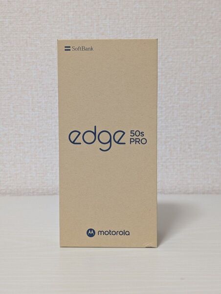 【新品・未使用】 motorola edge 50s pro SIMフリー バニラクリーム 利用制限○