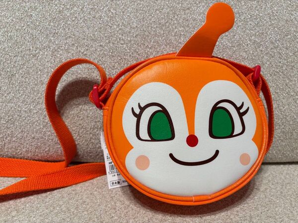 新品 アンパンマン ショルダーバッグ ドキンちゃん 鞄 バッグ