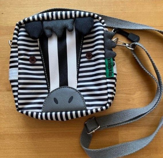 美品 kladskap/クレードスコープ しまうまショルダーバッグ ポシェット