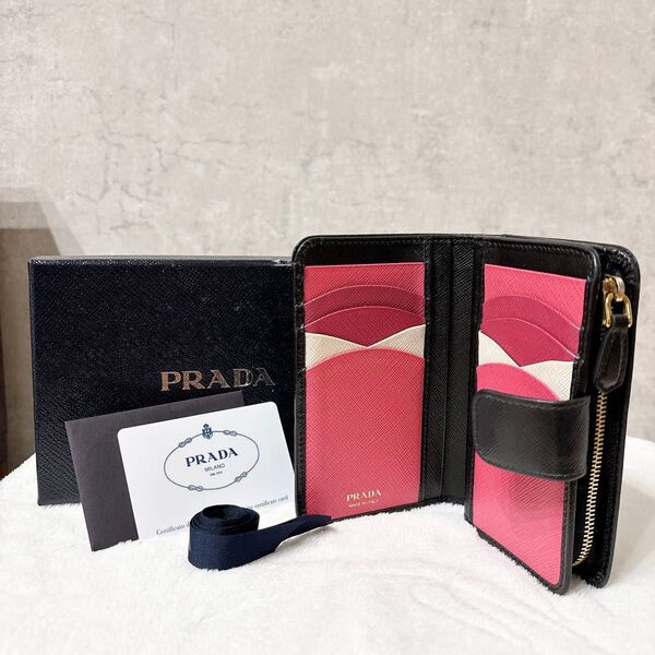 付属付き PRADA 二つ折り財布 サフィアーノ バイカラー ブラック ピンク レザー