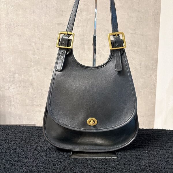 オールドコーチ ショルダーバッグ レザー 黒 ターンロック フラップ 9988 COACH