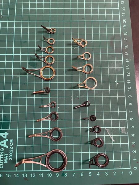 中古 美品多い スピニングロッド 取り外しガイド 4セット ショートロッド ルアーロッド 穴釣り フローター竿 自作 改造 補修用