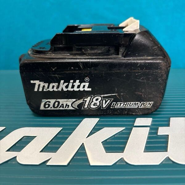 (34)容量5155mAhマキタ純正18vバッテリーBL1860B稼動品です。