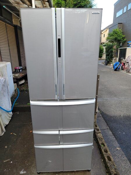 6ドア ノンフロン冷凍冷蔵庫 東芝 Toshiba