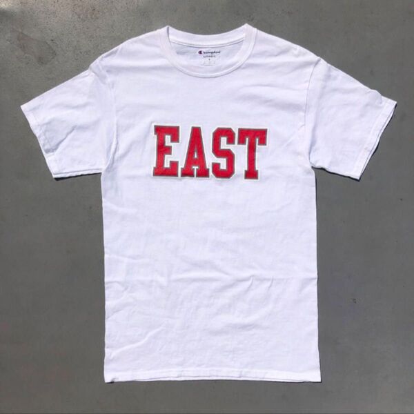 海外 USA 古着 Champion Authentic チャンピオン オーセンティック EAST Tシャツ Mサイズ ホワイト