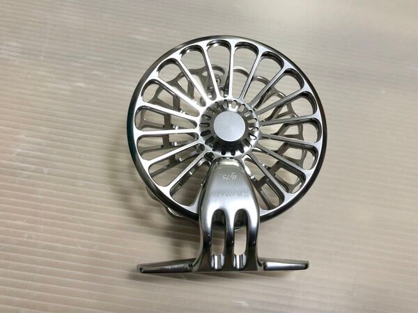 美品 ダイワ 13 BJ 75 DAIWA 落し込み 落とし込み 黒鯛