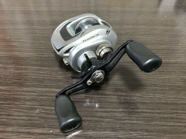美品 T3 1016SHL TW ダイワ レフトハンドル 左 DAIWA