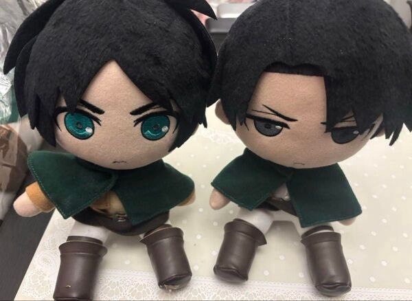 進撃の巨人 リヴァイ エレン GIFT ぬいぐるみ