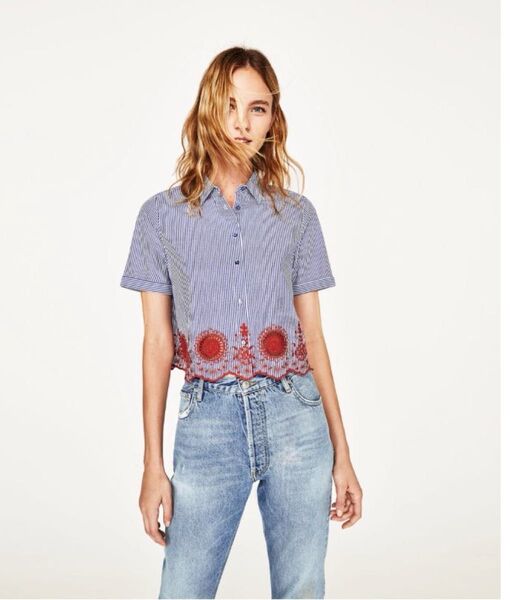 ZARA クロップドストライプシャツ