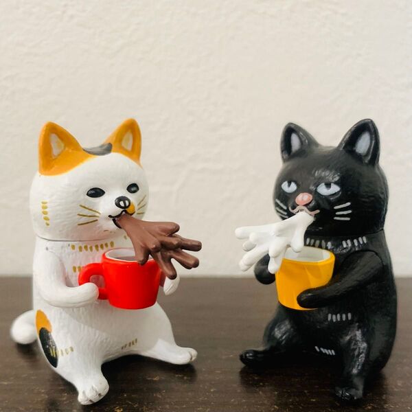 ★★【送料込】★★ネコ舌 ガチャ タカラトミー カプセルトイ フィギュア 猫舌 ねこ舌 クロ グレー ミケ新品 24時間 発送