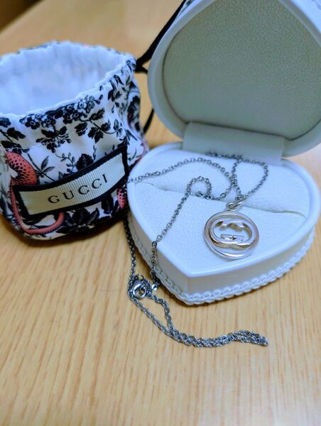 GUCCI インターロッキングG ネックレス