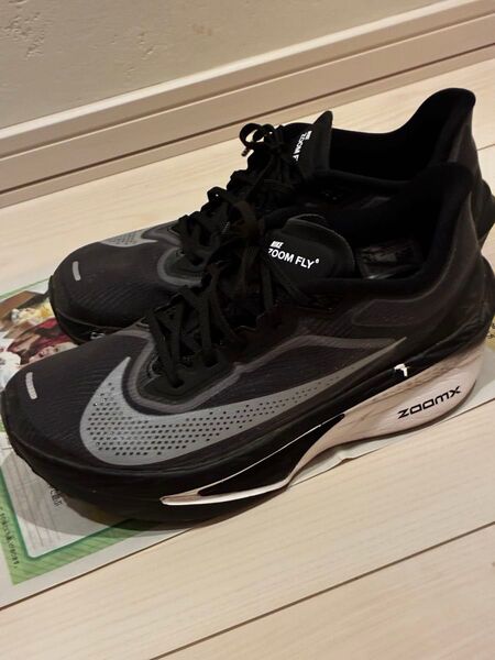 ナイキ(NIKE)(メンズ)ランニングシューズ トレーニングシューズ ズーム フライ 6 FN8454-001