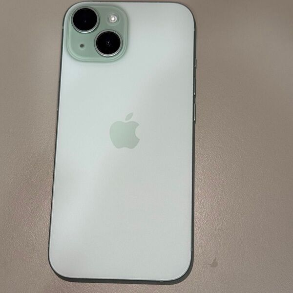 iPhone 15 Green 128 GB SIMフリー【ジャンク品】