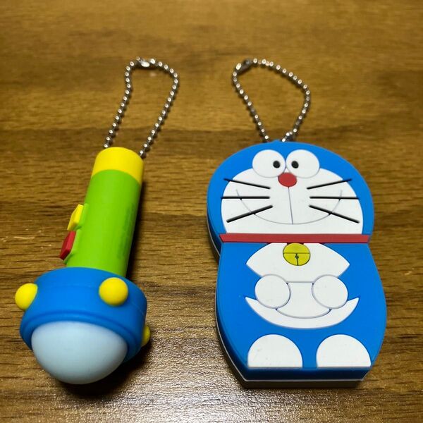 ドラえもん ひみつ道具コレクタブルラバーフィギュア ウソ800 スモールライト キーホルダー ボールチェーンマスコット