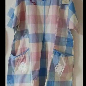 新品未使用品 可愛いエプロンM~L 割烹着 1枚 保育士 幼稚園教諭 介護士
