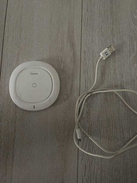 ワイヤレス充電器 急速 スマホ 置くだけ充電コンパクト