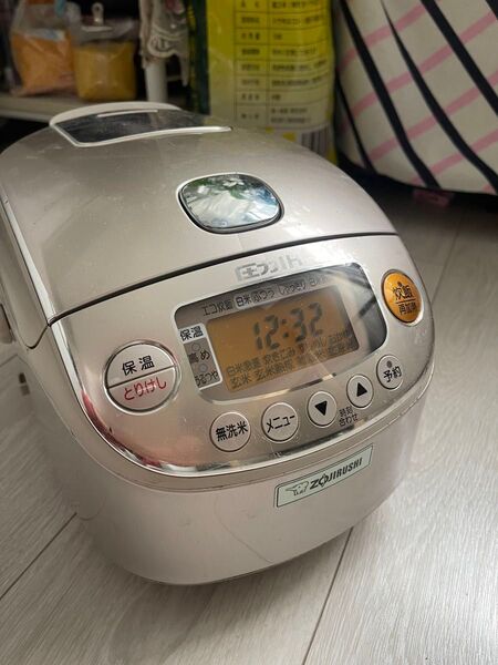 美品 象印 極め炊き炊飯器 圧力IH NP-RK05
