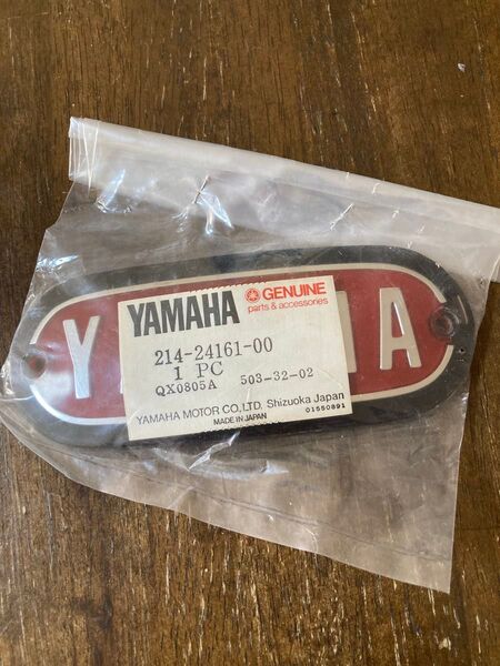 ヤマハ DT1 ガソリンタンク エンブレム 純正新品 xs1