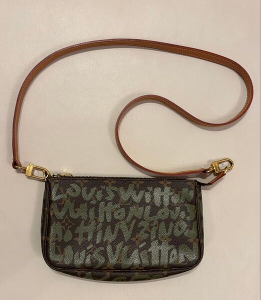 美品 ルイ ヴィトン アクセサリーポーチ グラフィティ アクセソワール louis vuitton ショルダーバッグ ハンドバッグ