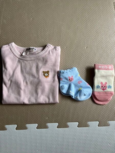 新品未使用タグ付き ミキハウス ホットビスケッツ 半袖 Tシャツ 靴下袋付き