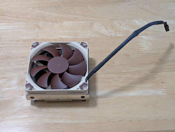 中古 Noctua NH-L9i-17xx Intel LGA1700対応 ロープロファイル CPUクーラー