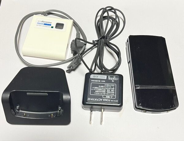 N-01F ブラック docomo ドコモ 中古品 動作確認済み