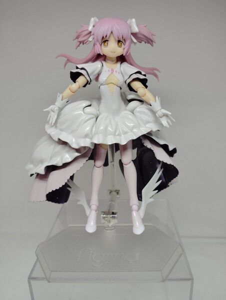 figma 魔法少女まどか☆マギカ アルティメットまどか