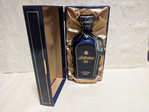 【未開栓】BALLANTINES VERY OLD SCOTCH WHISKY ウイスキー バランタイン 21年 陶器ボトル 古酒
