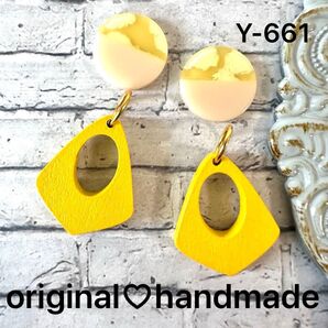 Y-661★一点物★ハンドメイドピアス★イヤリング★ウッドピアス★