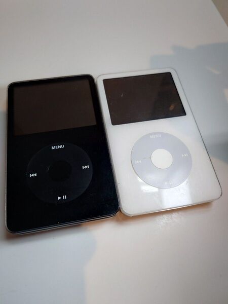 iPod classic A1136 30GB 2台