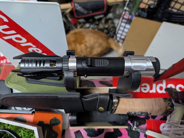 スターウォーズ ライトセーバー風ジェットトーチライター