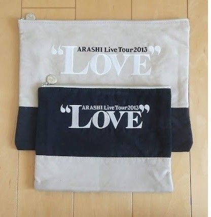 嵐 Love ペアポーチ