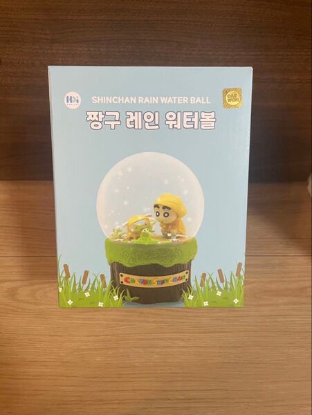韓国 クレヨンしんちゃん スノードーム 新発売