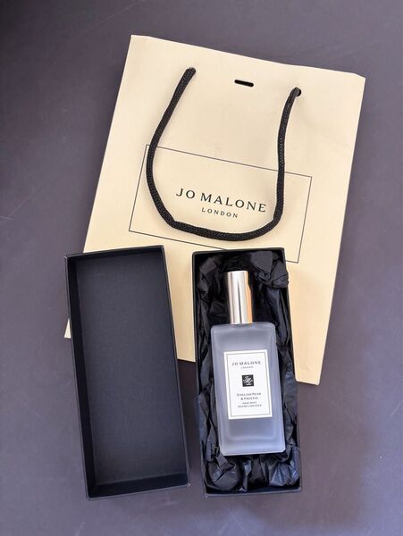 Jo MALONE LONDON イングリッシュ ペアー & フリージア ヘアミスト 30ml