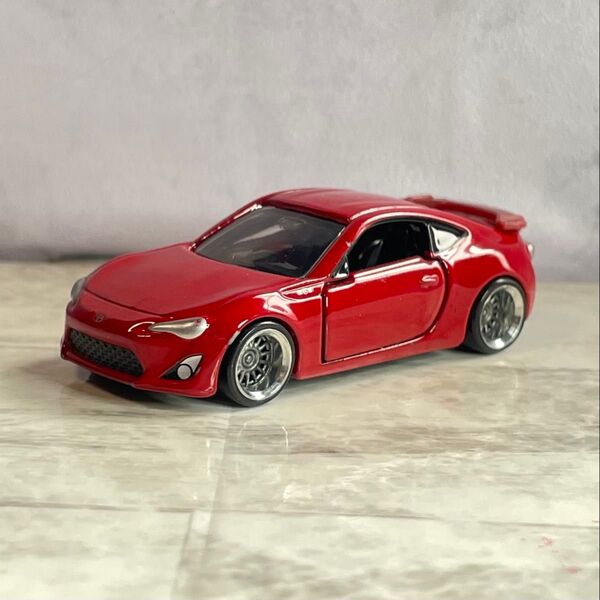 トミカ トヨタ 86 カスタム TOYOTA 豊田 タカラトミー ミニカー 1/64
