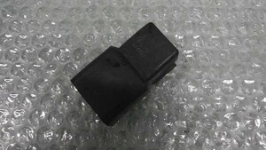 カブ50　AA04-1025xxx　の　リレー *1568962842　中古