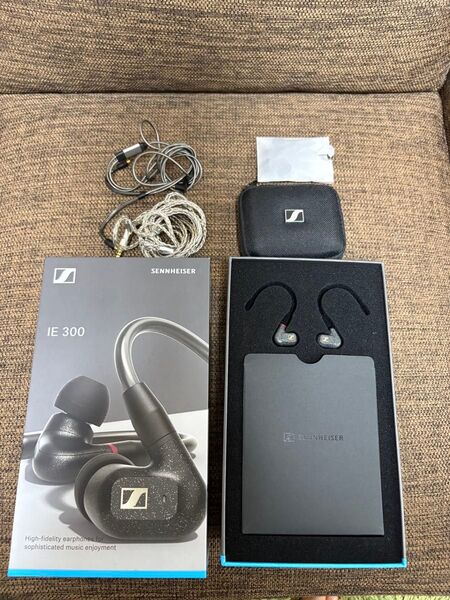 ゼンハイザー SENNHEISER IE300 イヤホン 3.5mmのコード付き