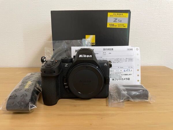 Nikon Z5II body ほぼ新品+MH-25充電器