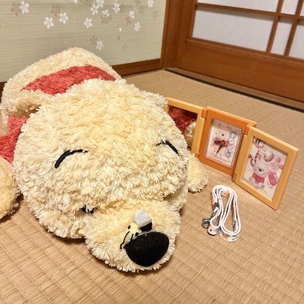 匿名配送|Disney くまのプーさん 特大 抱き枕 ぬいぐるみ グッズ ディズニー 目覚まし時計 ネックストラップ