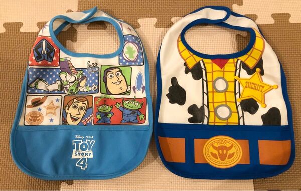 トイストーリー お食事エプロン 2枚セット