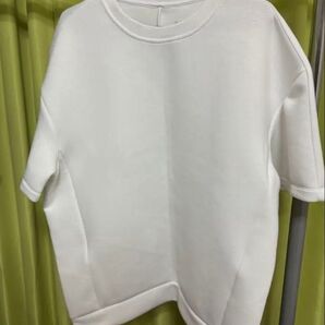 GU ACTIVE半袖 Tシャツ白色
