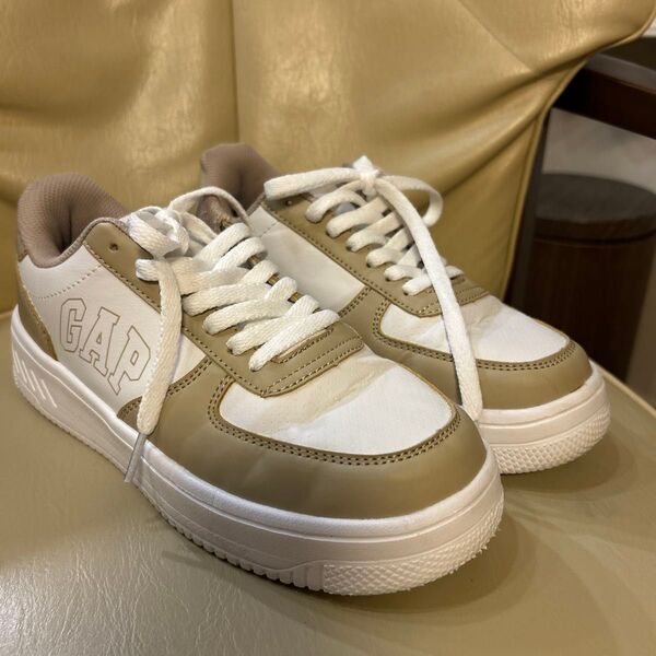 GAP 厚底スニーカー ベージュ系 24cm